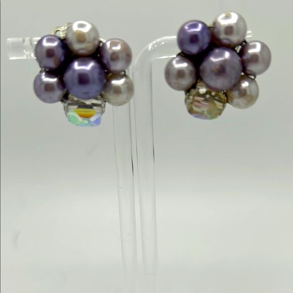 Signed Japan Pearl Cluster Earrings - Picture 2 of 13
